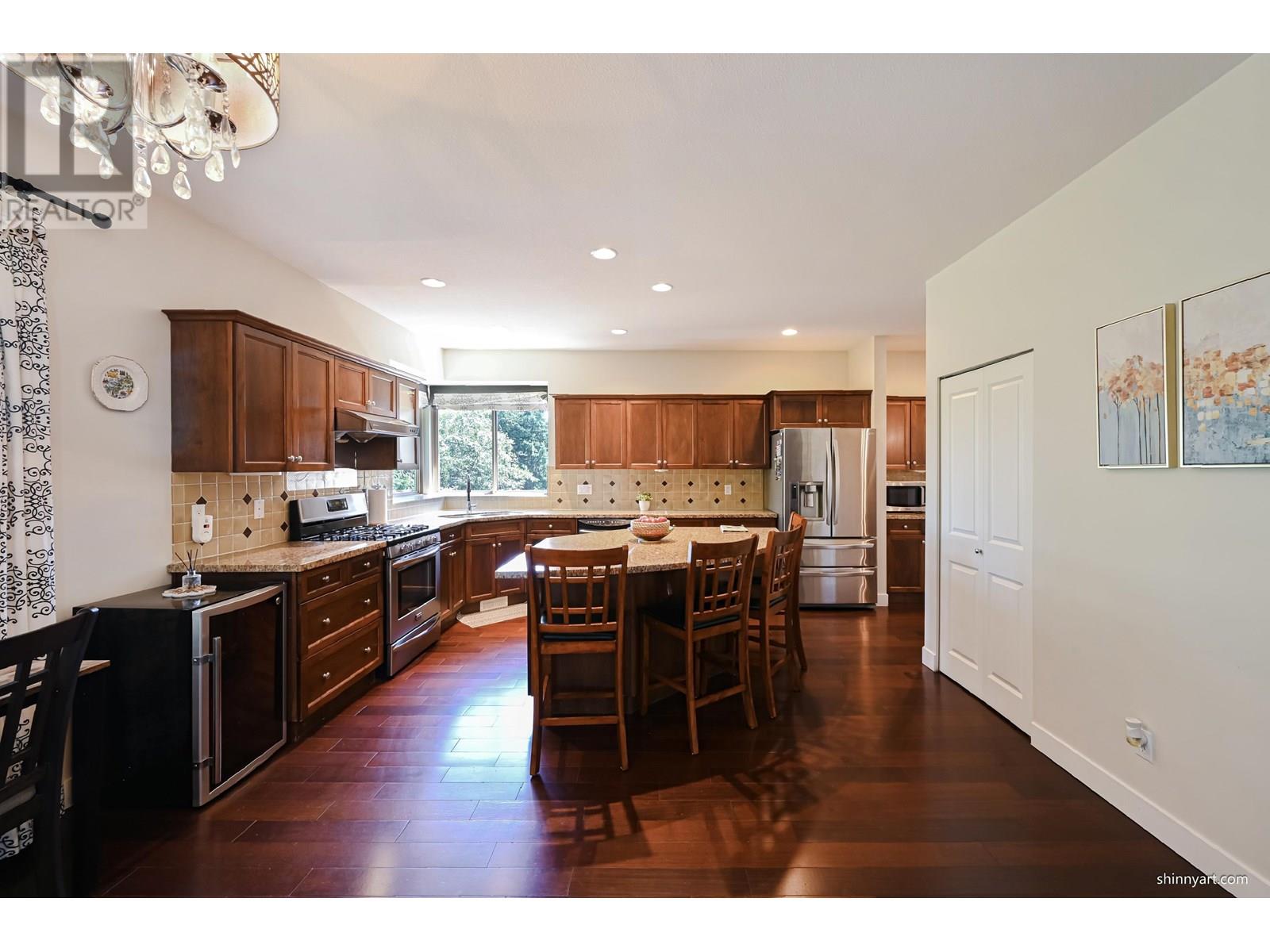 Photo 7 of 148 Maple Drive, Port Moody BC
