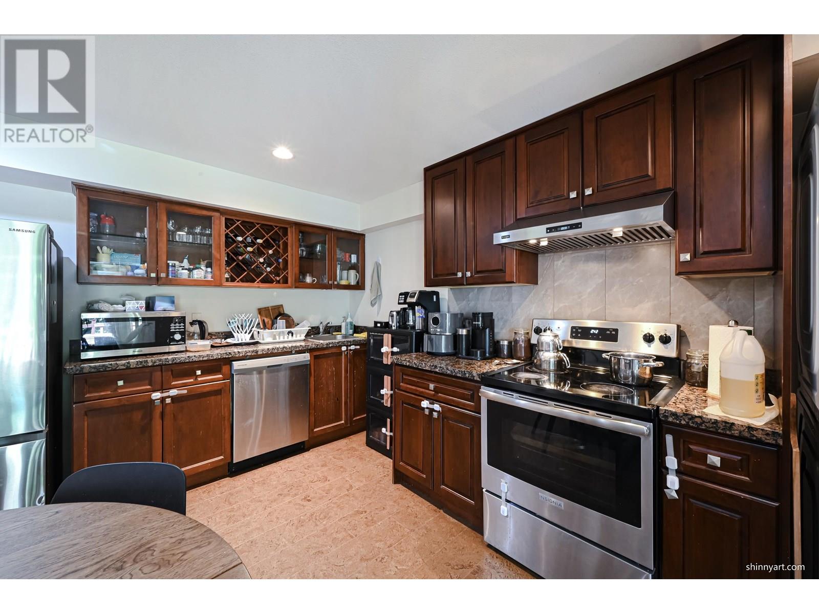 Photo 29 of 148 Maple Drive, Port Moody BC