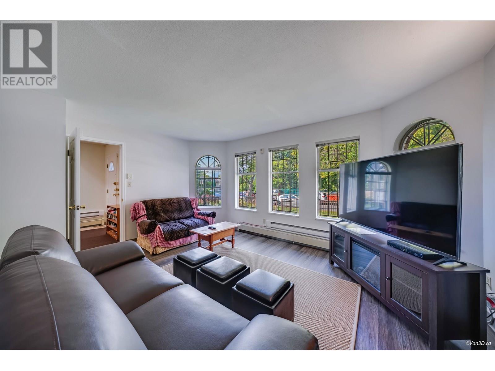 Photo 26 of 2232 Wenonah Street, Vancouver BC