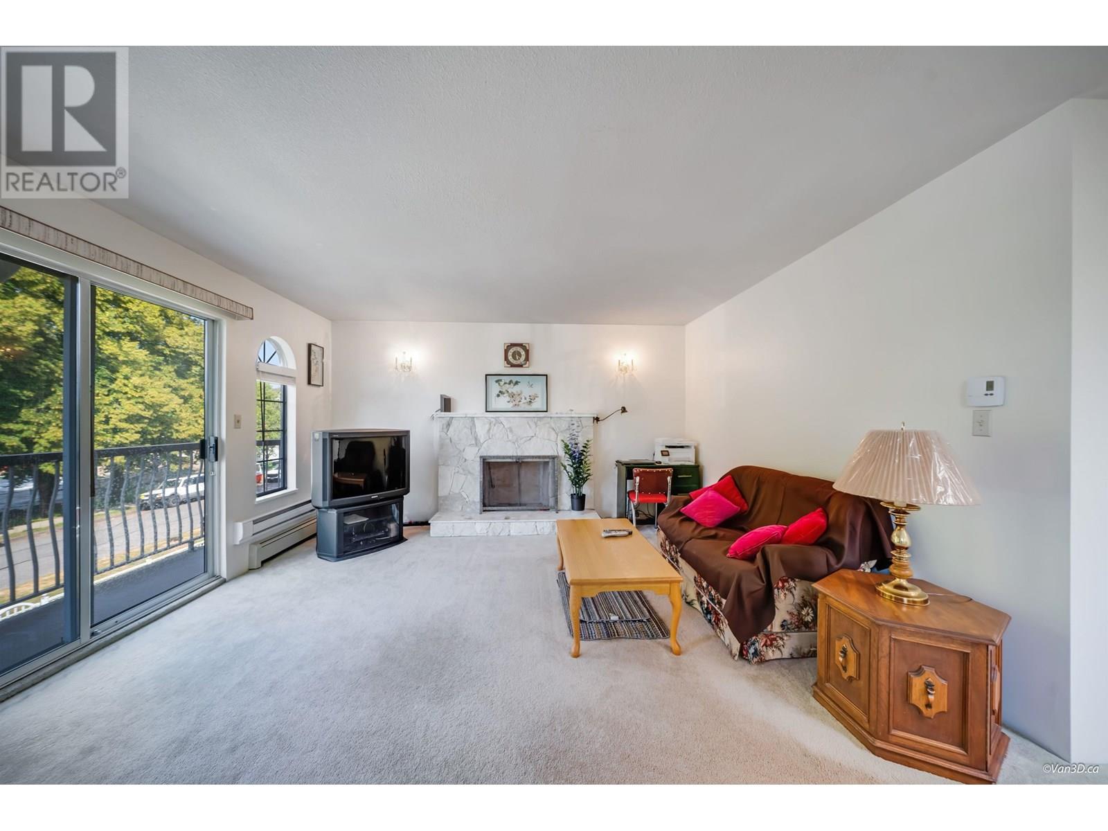 Photo 9 of 2232 Wenonah Street, Vancouver BC