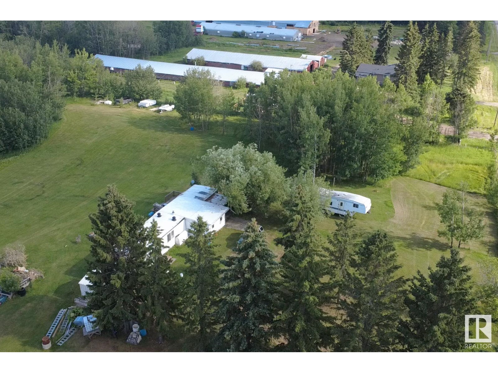 Photo 22 of 53045 Rge Road 215, Rural Strathcona County AB
