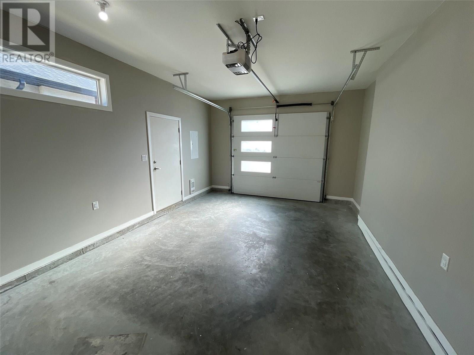 Photo 26 of 151 Beatty Avenue Nw Unit 6, Salmon Arm BC