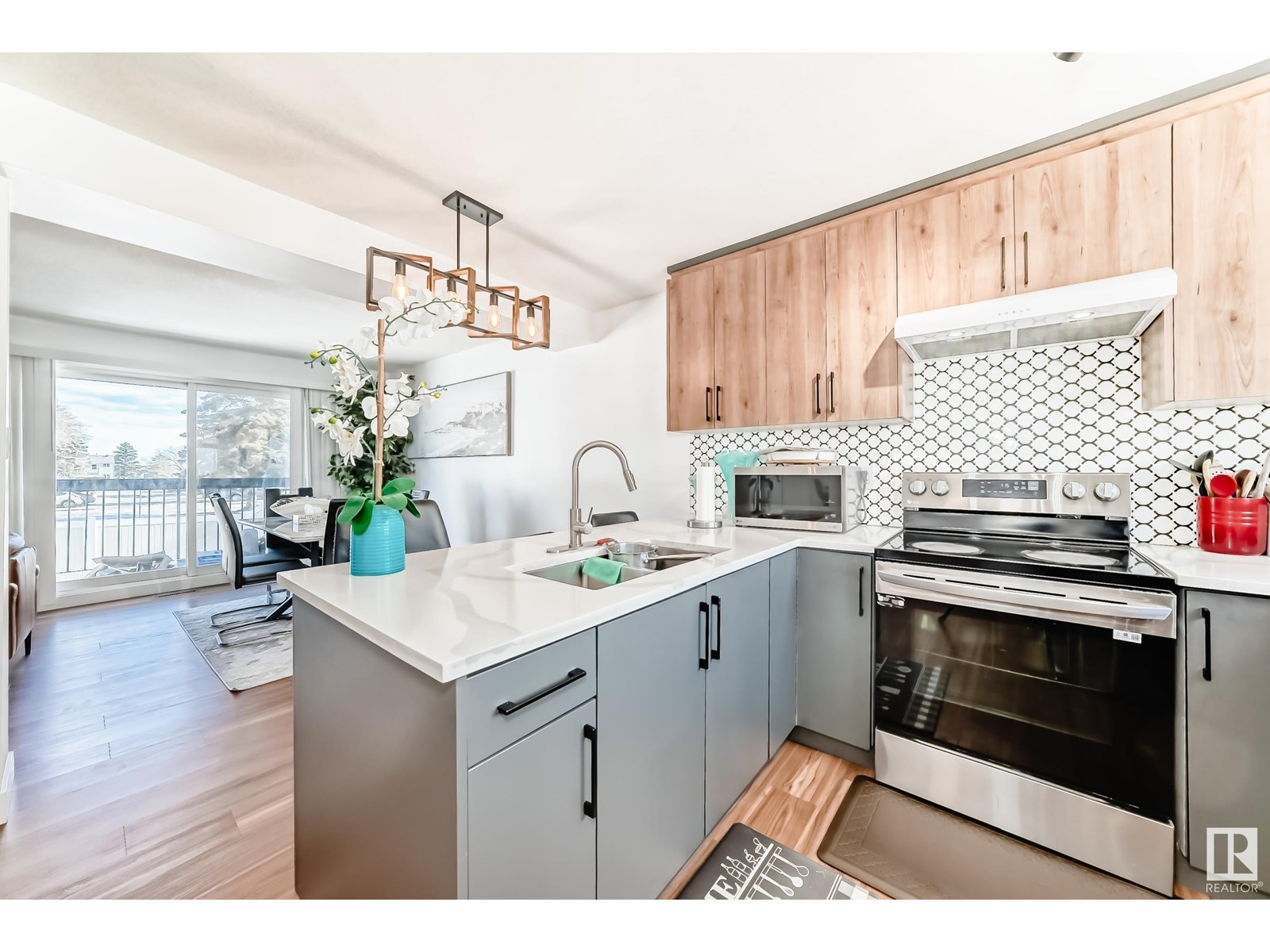 Photo 44 of 5507 144 A Av Nw, Edmonton AB