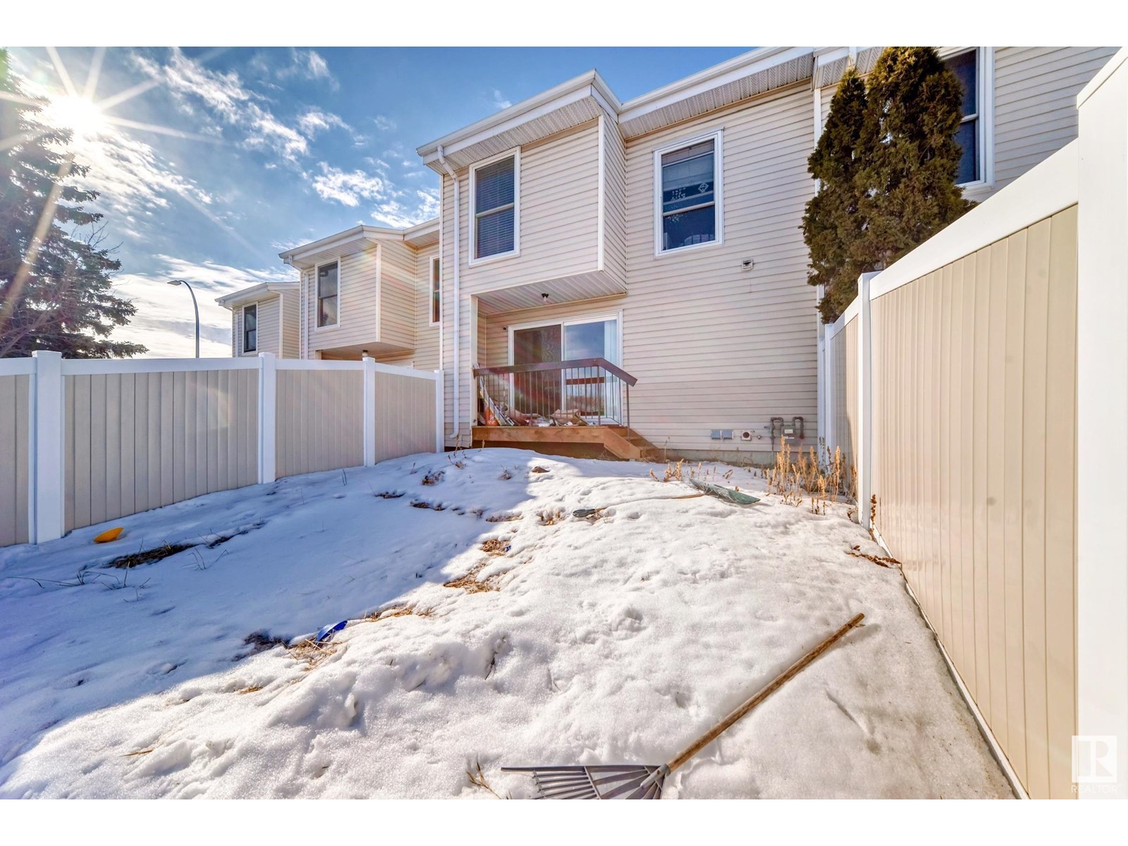 Photo 36 of 5507 144 A Av Nw, Edmonton AB