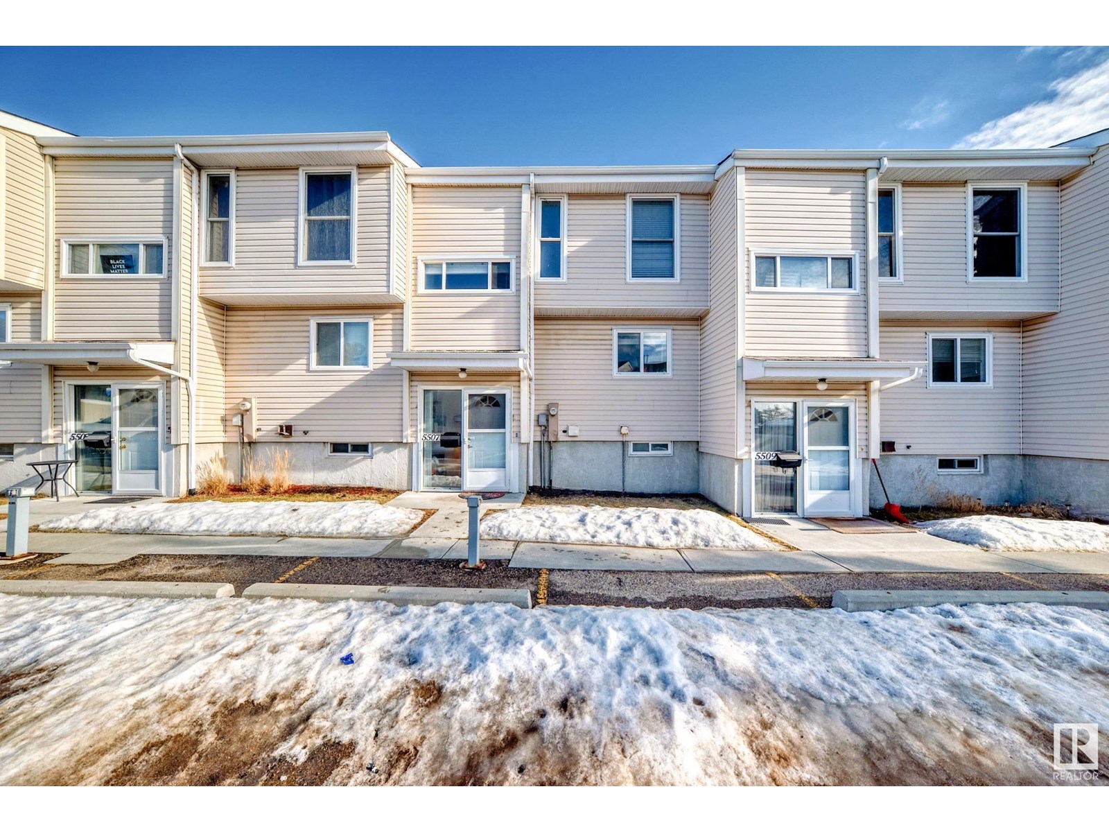 Photo 38 of 5507 144 A Av Nw, Edmonton AB