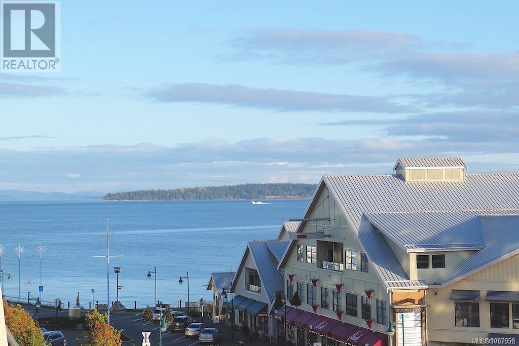 Photo 4 of 412 9805 Second St, Sidney BC