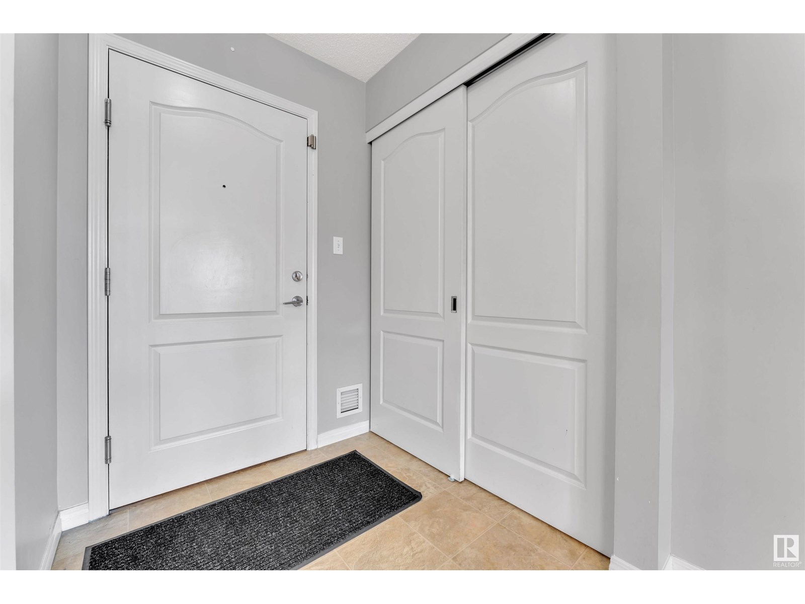 Photo 5 of 3302 9351 Simpson Dr Nw, Edmonton AB