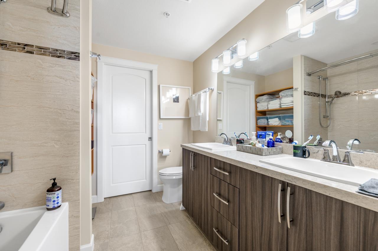 Photo 12 of A 507 20716 Willoughby Town Centre Drive, Langley BC