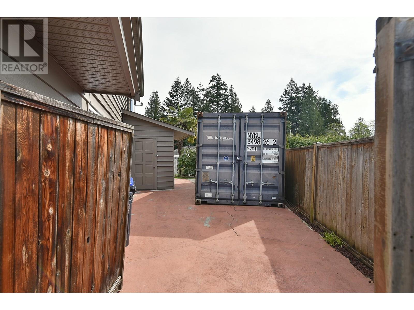 5475 CARNABY PLACE, Sechelt