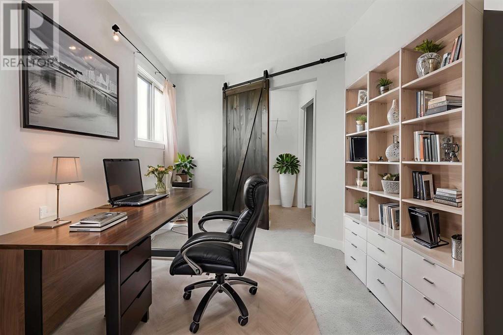Single Family House Bi-level for Sale in  Macewan Glen Drive NW MacEwan Glen Calgary 