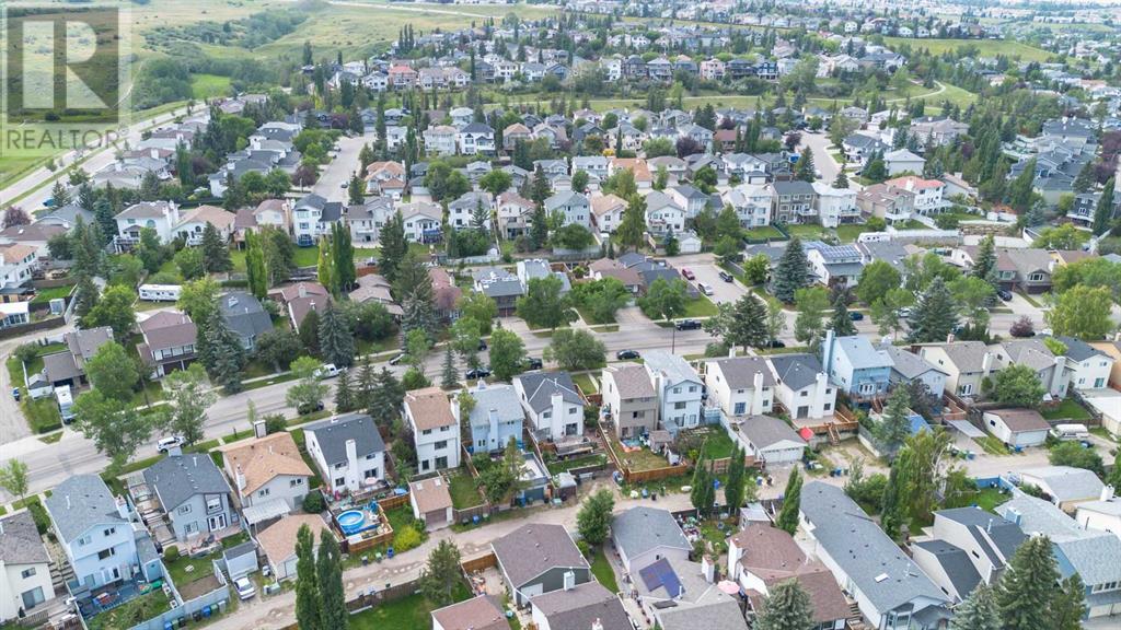 Single Family House Bi-level for Sale in  Macewan Glen Drive NW MacEwan Glen Calgary 