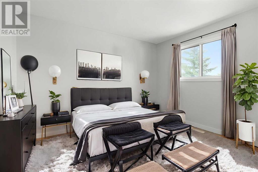 Single Family House Bi-level for Sale in  Macewan Glen Drive NW MacEwan Glen Calgary 
