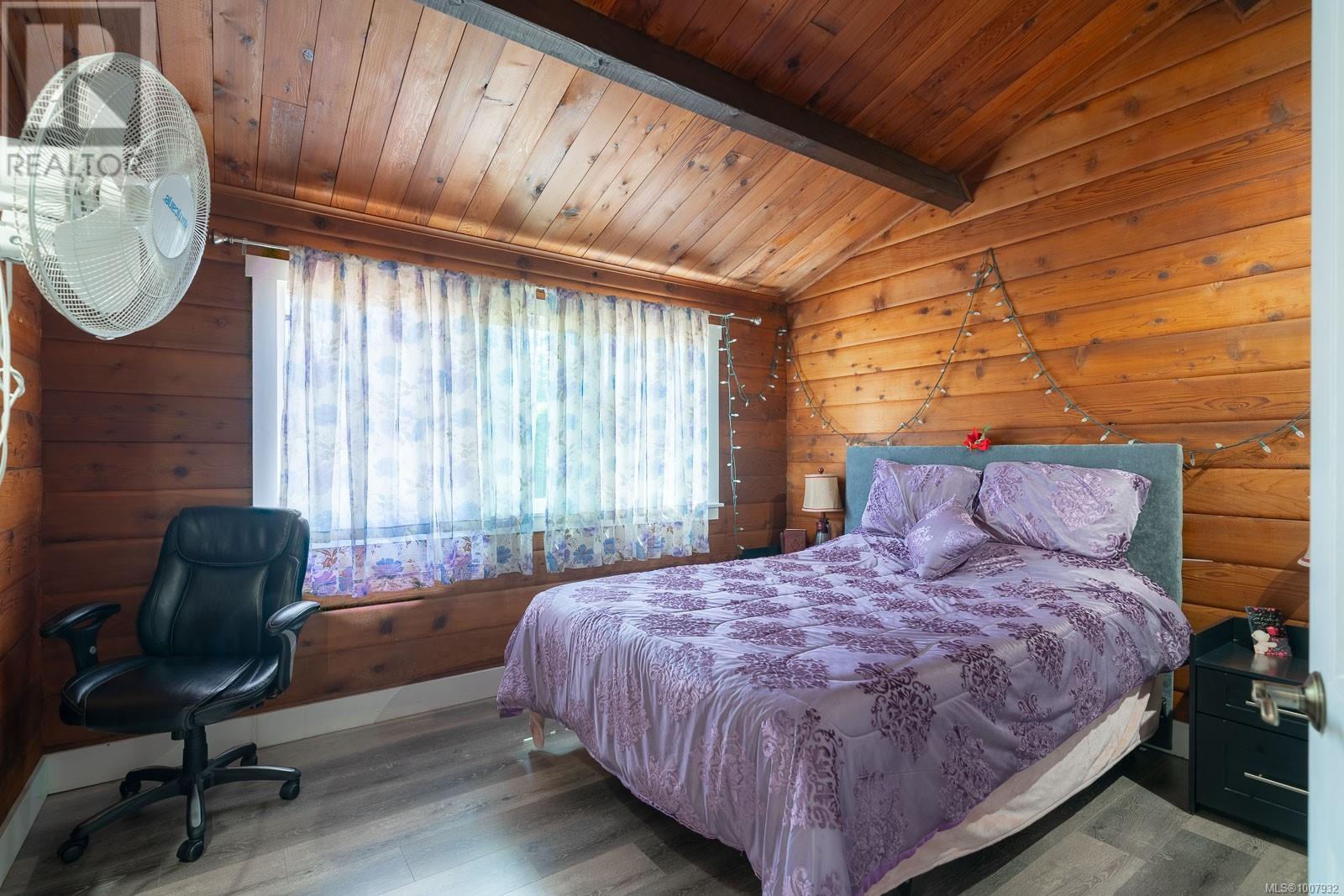 7405/7425 LANTZVILLE RD - 69