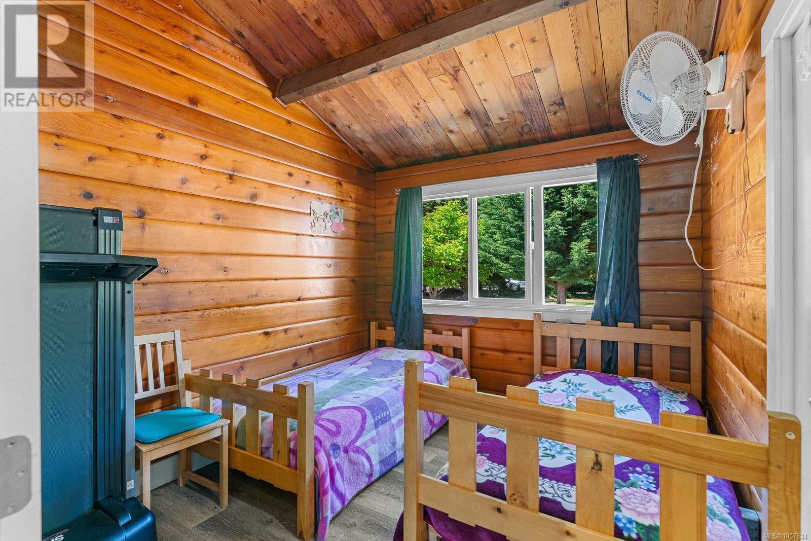 7425 Lantzville Rd - 14