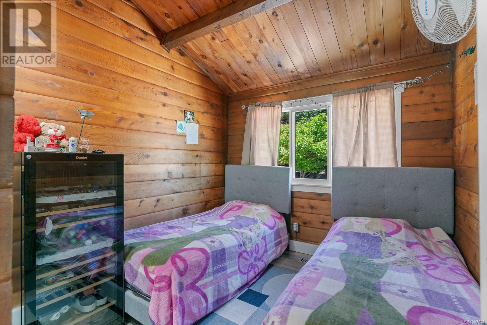 7425 Lantzville Rd - 15
