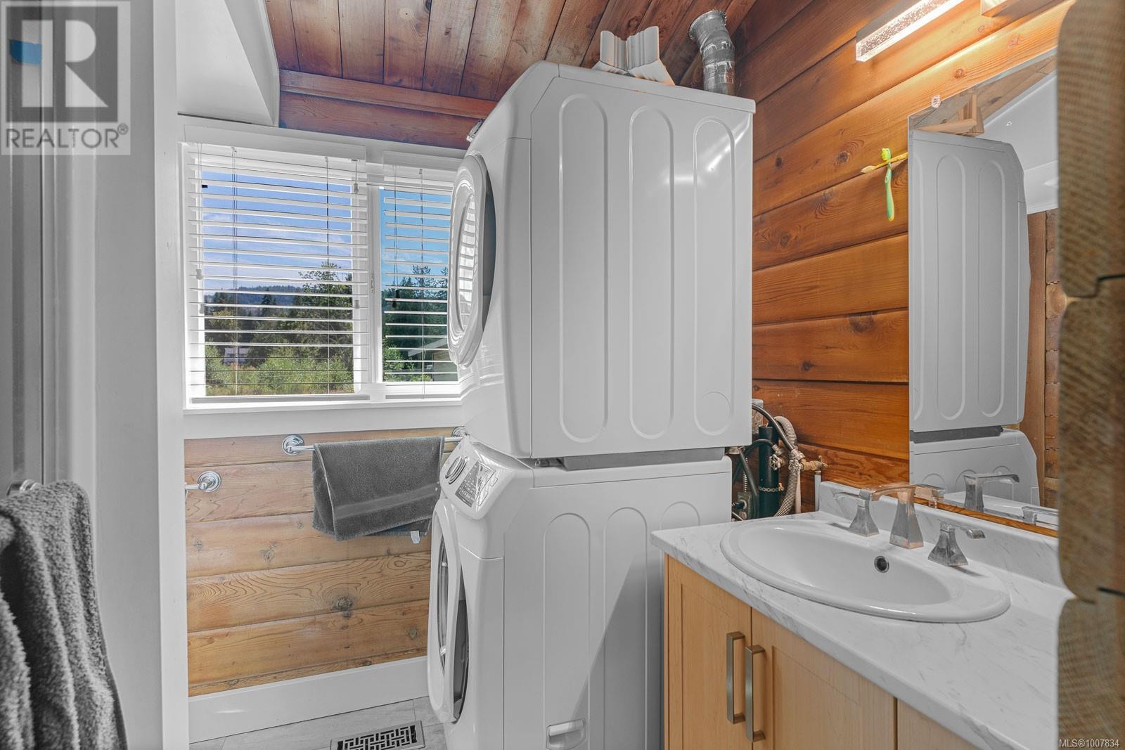 7425 Lantzville Rd - 16