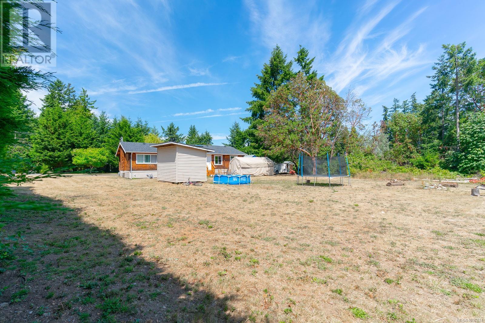 7425 Lantzville Rd - 24
