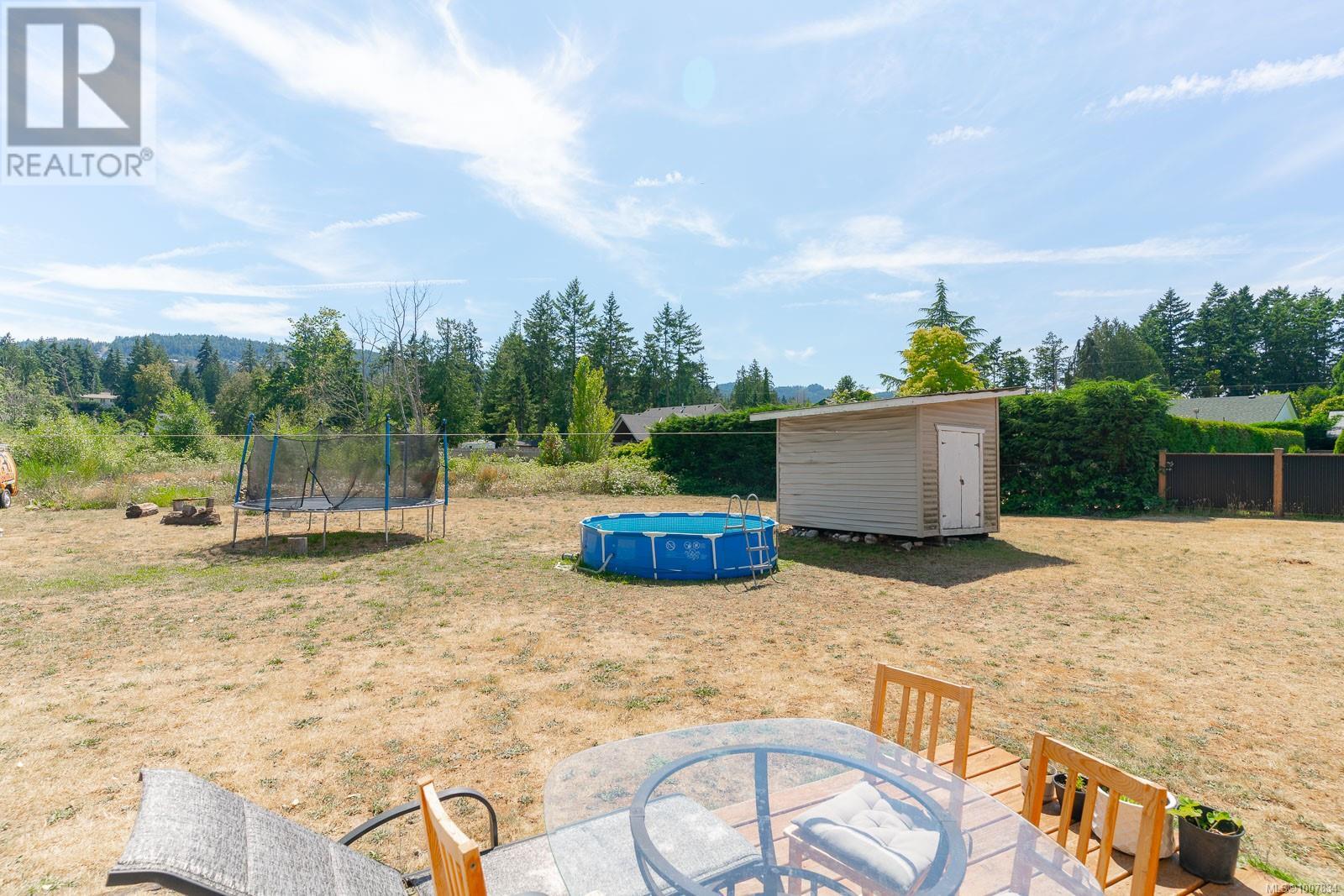 7425 Lantzville Rd - 27