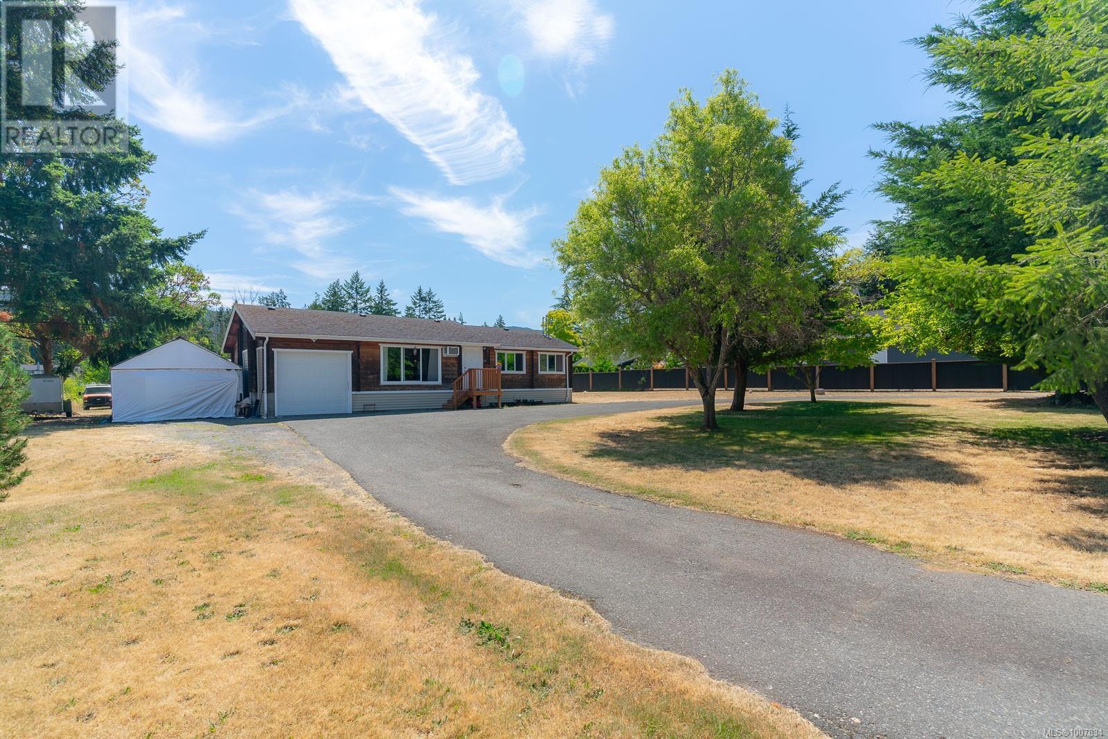 7425 Lantzville Rd - 4