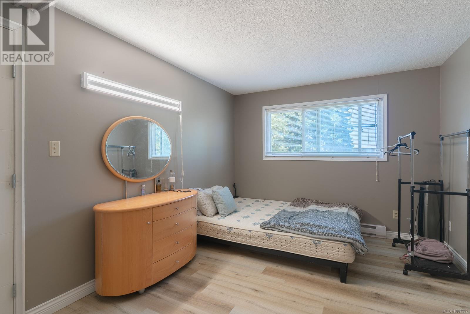 7405 LANTZVILLE RD - 14