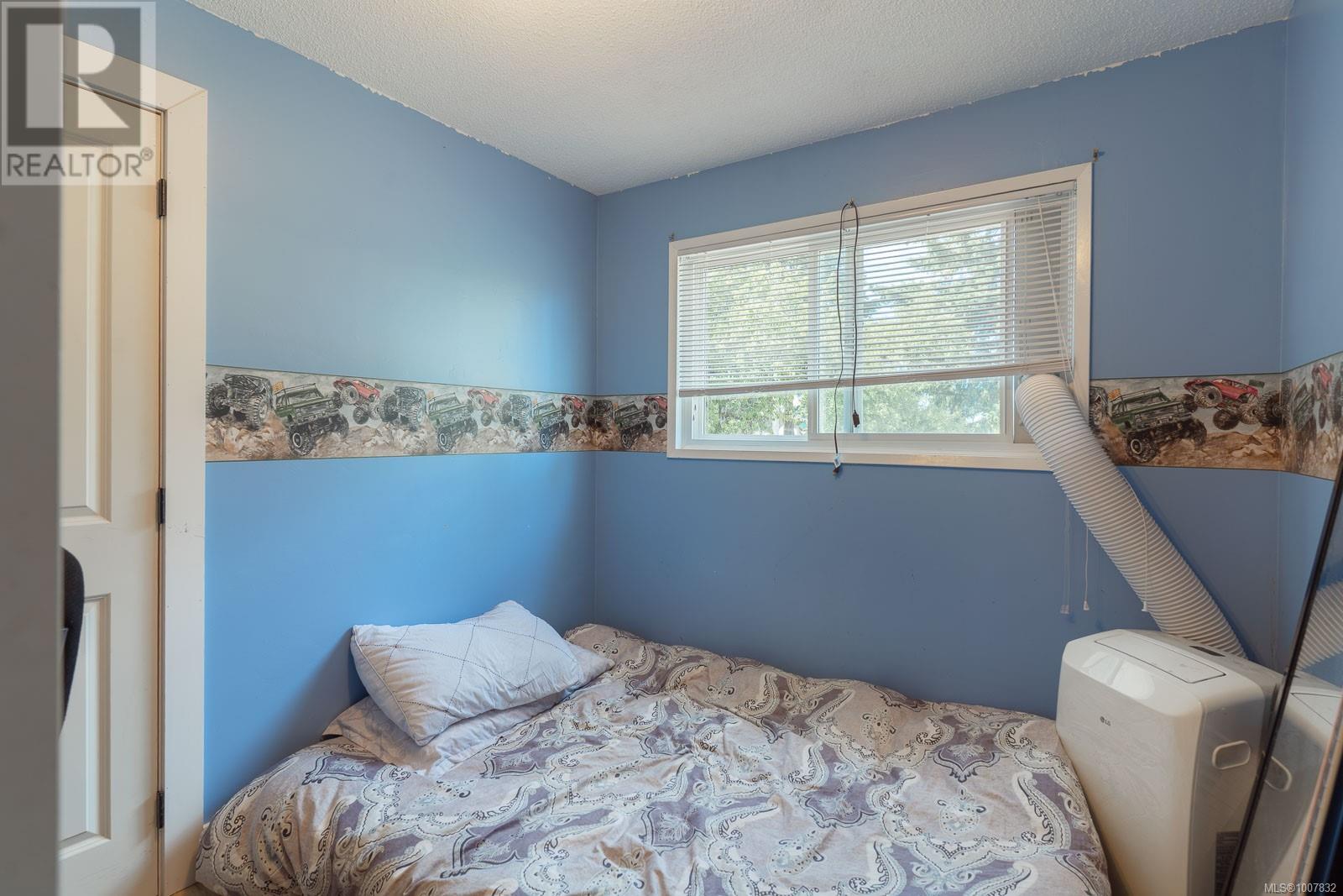 7405 LANTZVILLE RD - 16