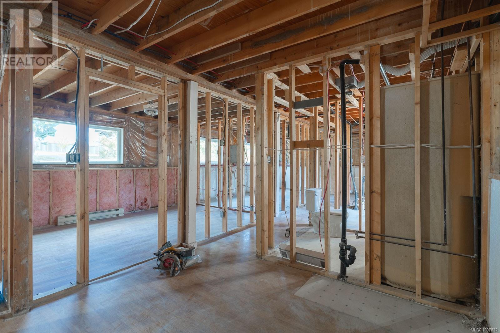 7405 LANTZVILLE RD - 20