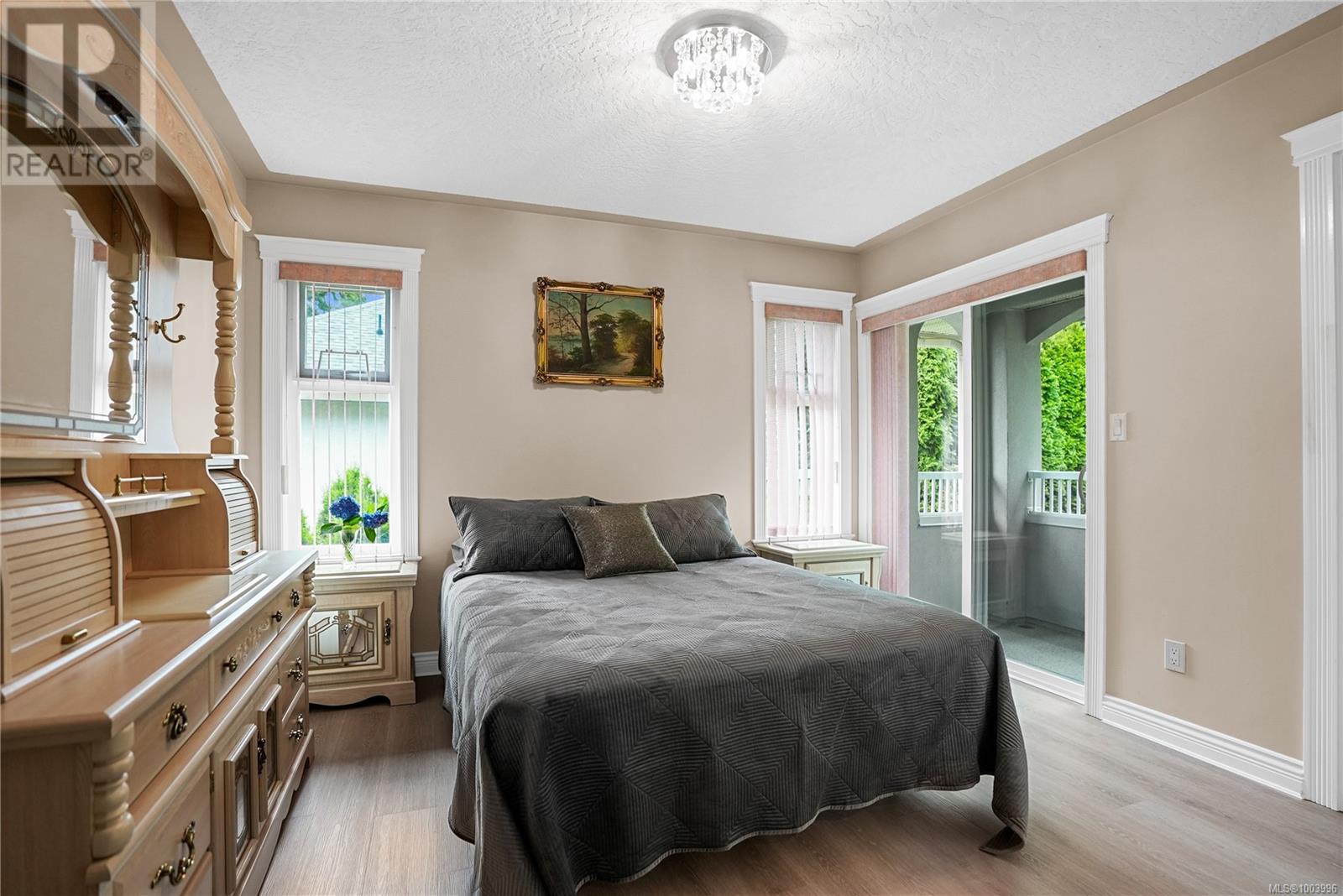 Photo 27 of 4638 Boulderwood Dr, Saanich BC