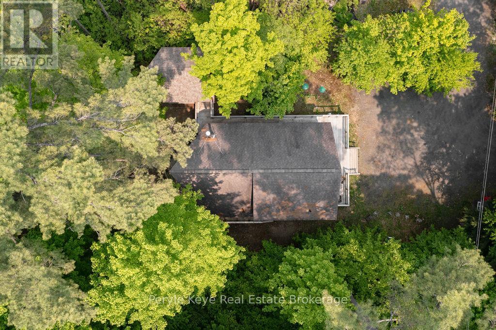 Photo 44 of 1042 S Menominee Lake Road, Lake Of Bays ON