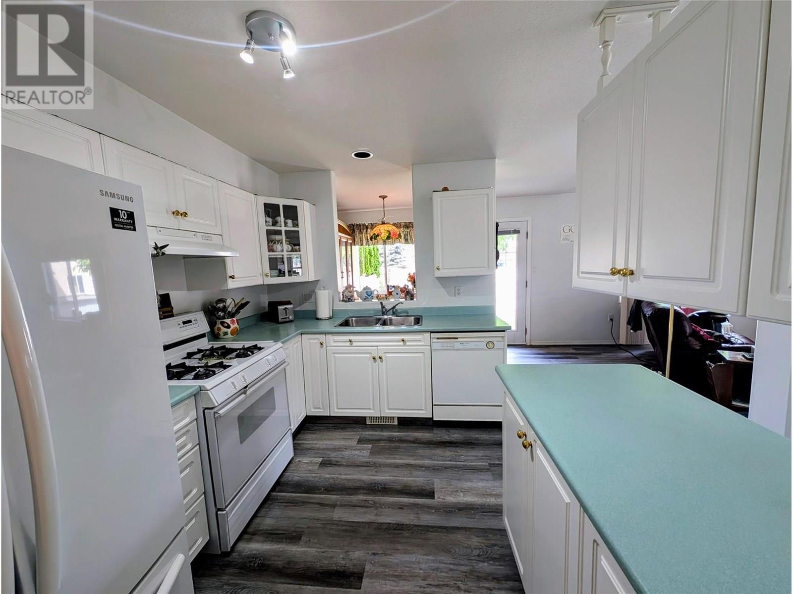 1749 Menzies Street Unit# 10, Merritt