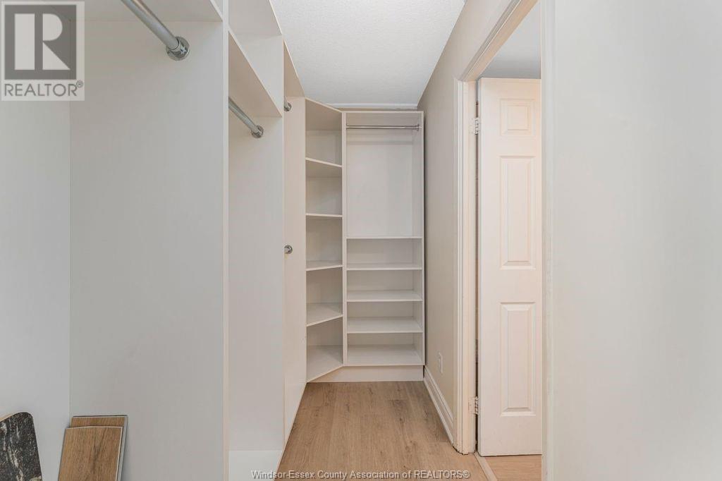Photo 13 of 515 Riverside Drive West Unit 507, Windsor ON