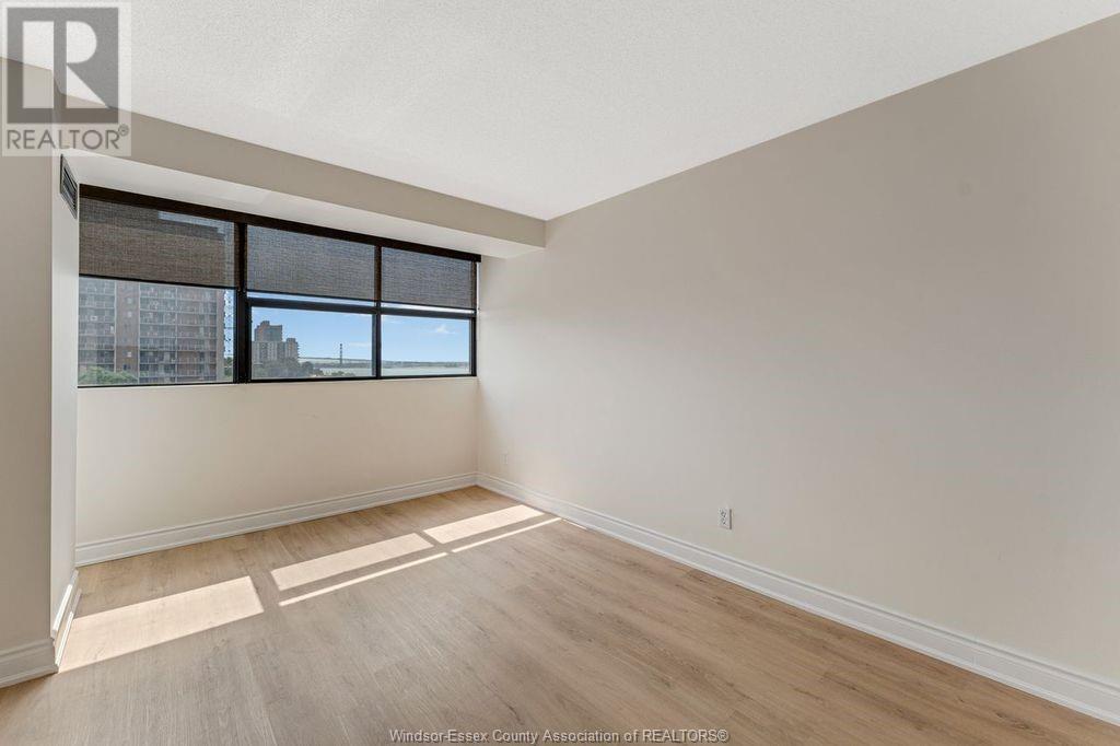 Photo 14 of 515 Riverside Drive West Unit 507, Windsor ON