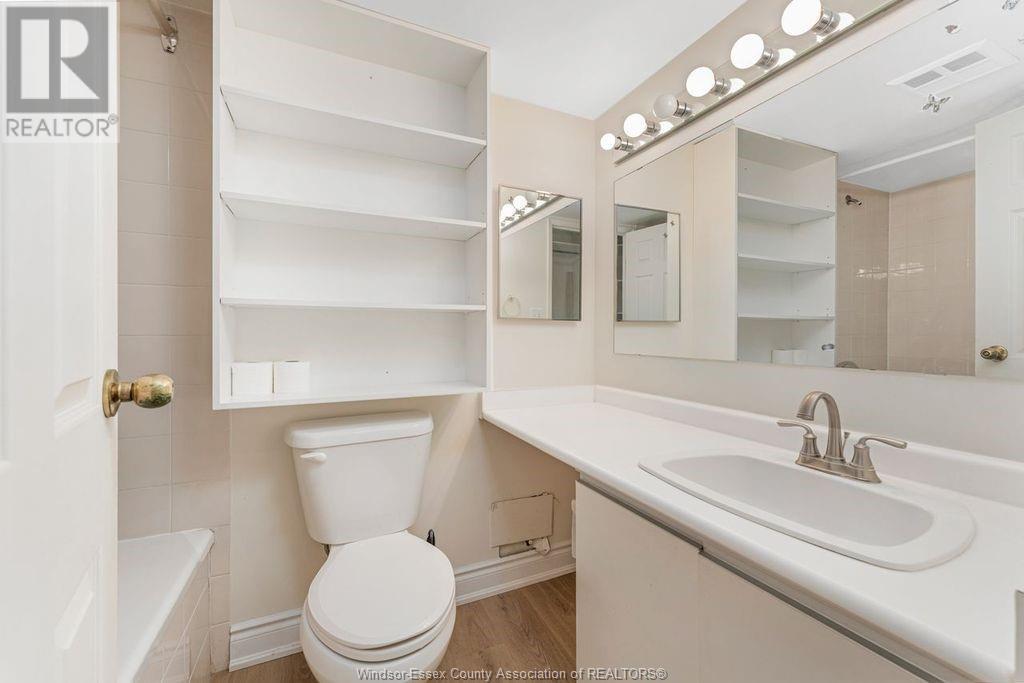 Photo 2 of 515 Riverside Drive West Unit 507, Windsor ON