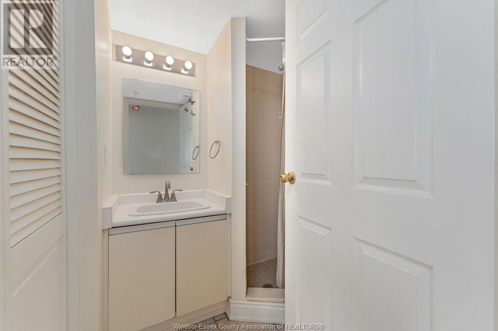 Photo 15 of 515 Riverside Drive West Unit 507, Windsor ON