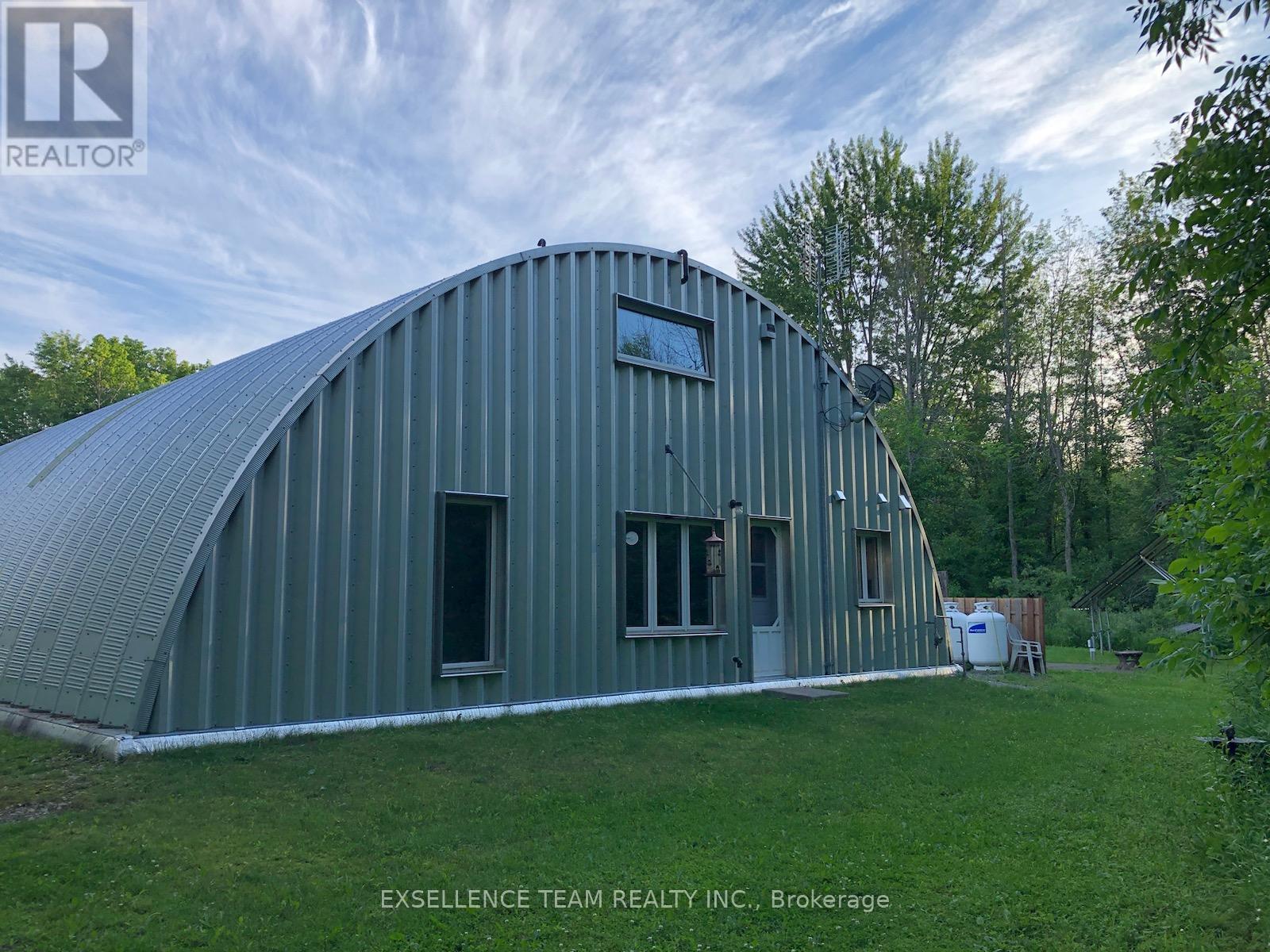 Photo 10 of 2512 County Road 30 Road W, North Glengarry ON