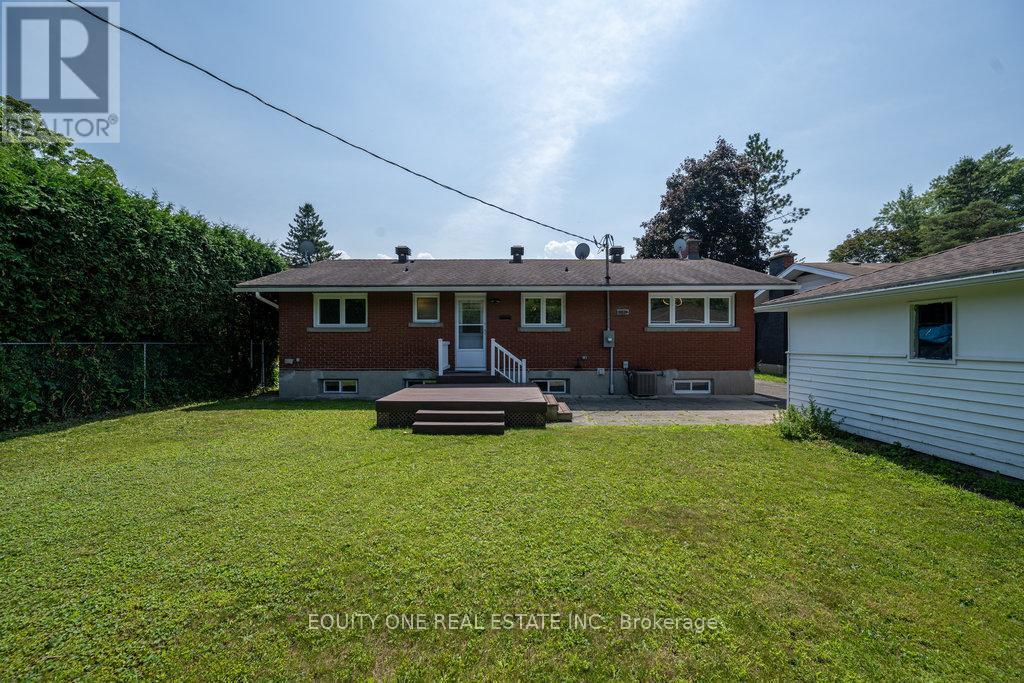 Photo 30 of 1041 Wiseman Crescent, Ottawa ON