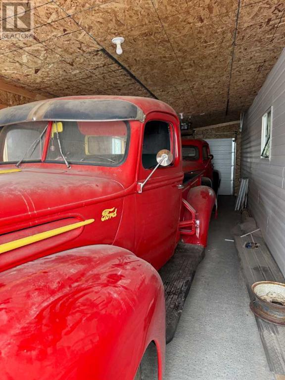 Photo 10 of 5824 52 Street, Taber AB