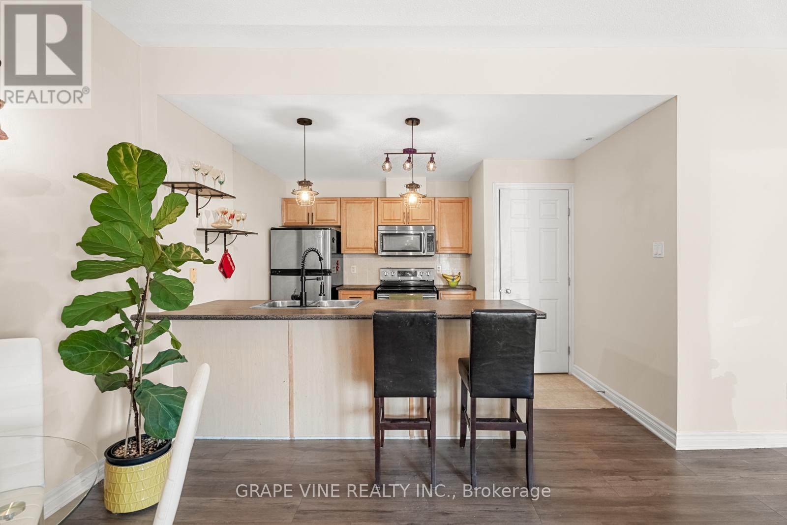 Photo 20 of D 165 Crestway Drive, Ottawa ON