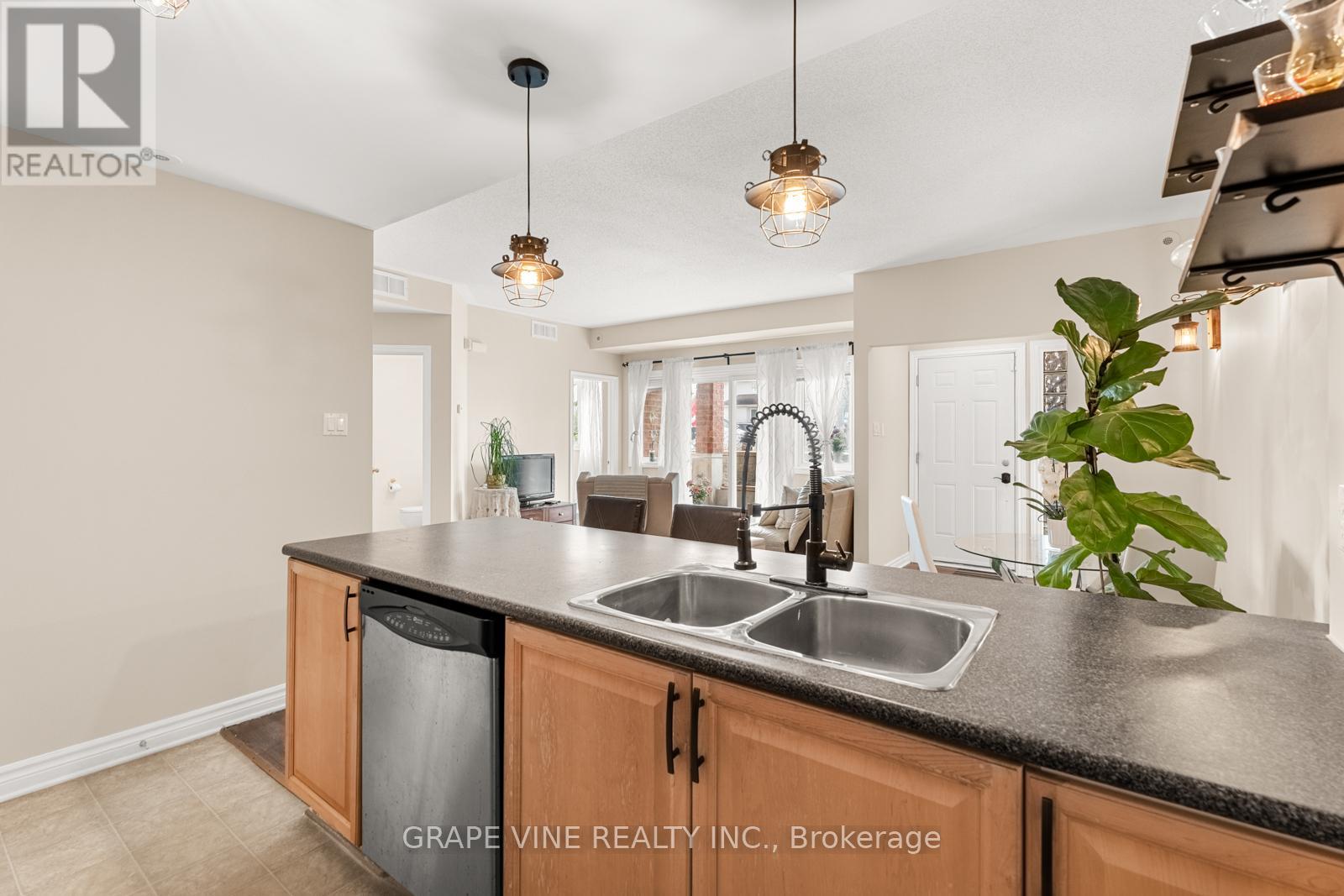 Photo 18 of D 165 Crestway Drive, Ottawa ON