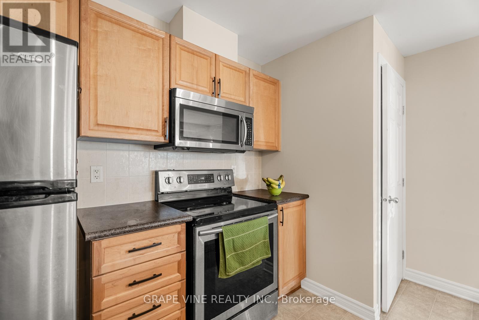 Photo 23 of D 165 Crestway Drive, Ottawa ON