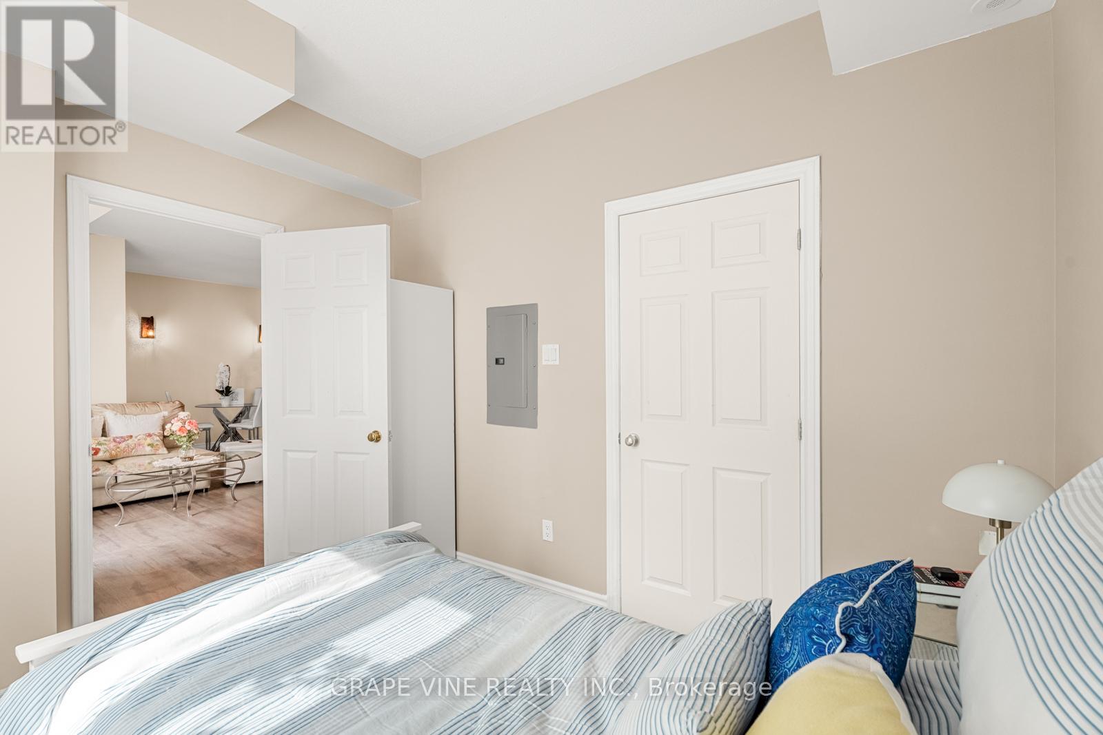 Photo 11 of D 165 Crestway Drive, Ottawa ON