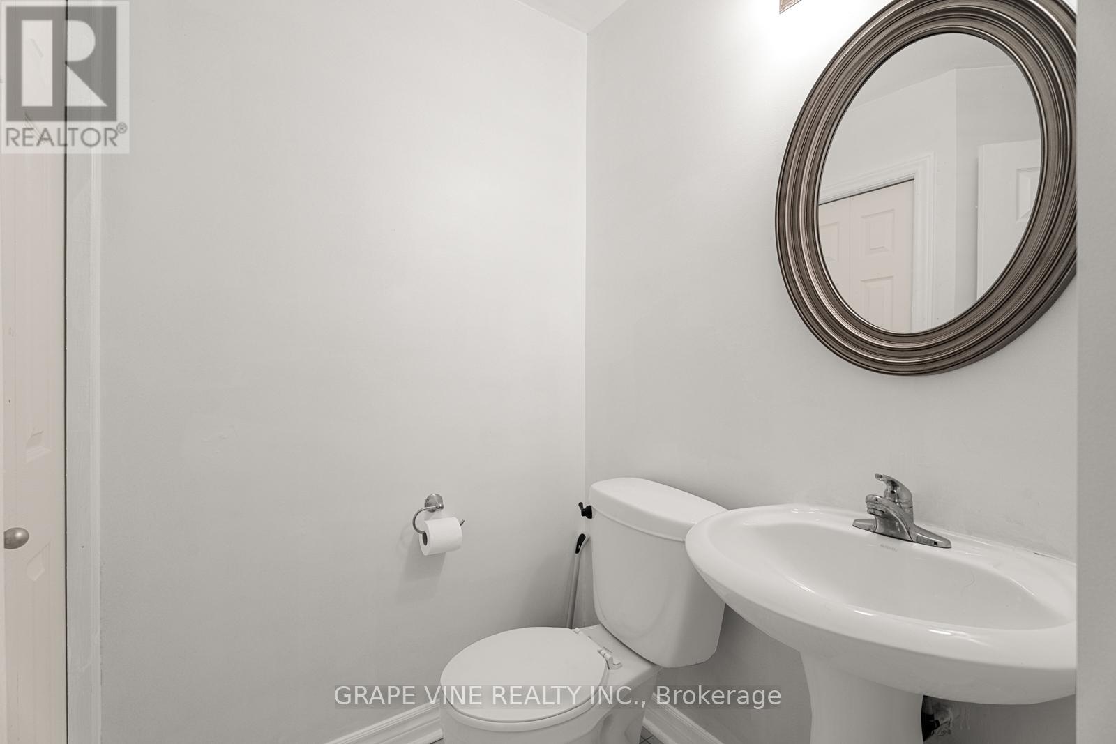 Photo 30 of D 165 Crestway Drive, Ottawa ON