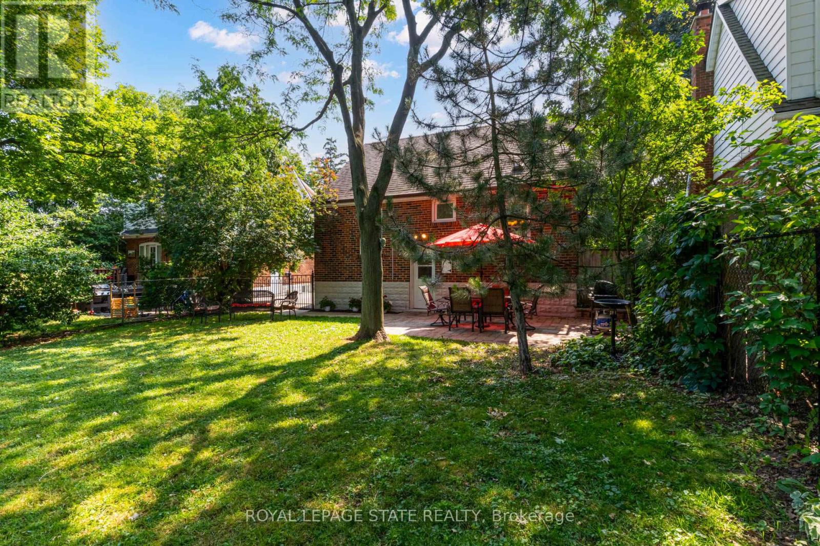 Photo 39 of 90 Arcade Crescent, Hamilton ON