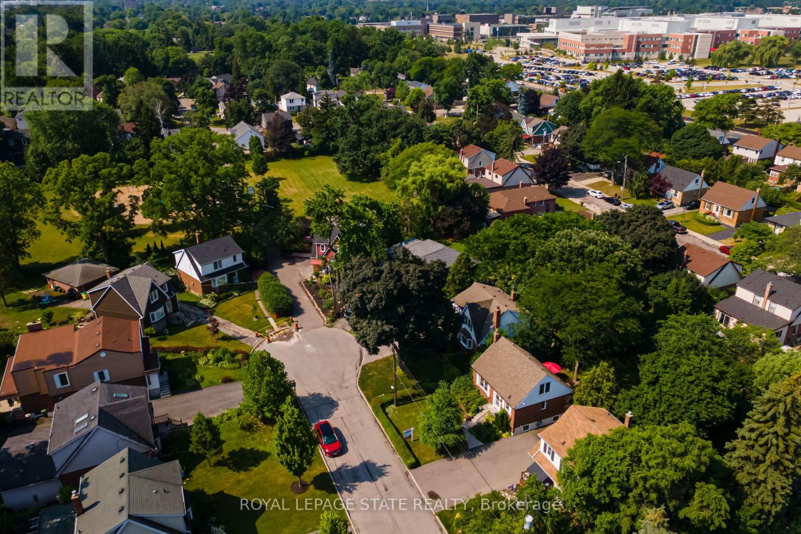 Photo 44 of 90 Arcade Crescent, Hamilton ON