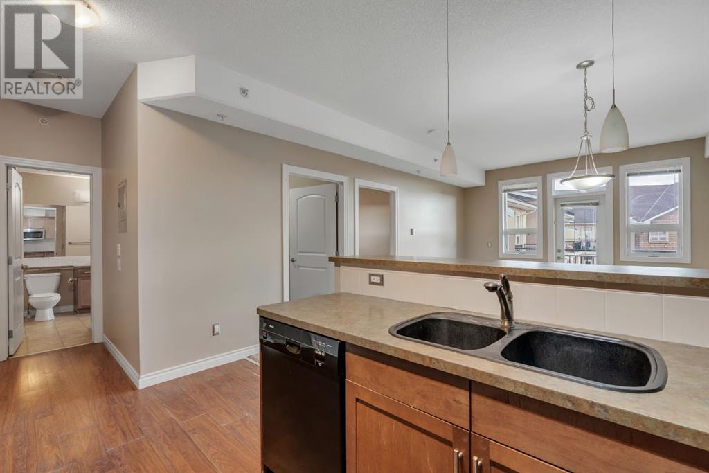 Single Family House for Sale in   Val Gardena View SW Springbank Hill Calgary 