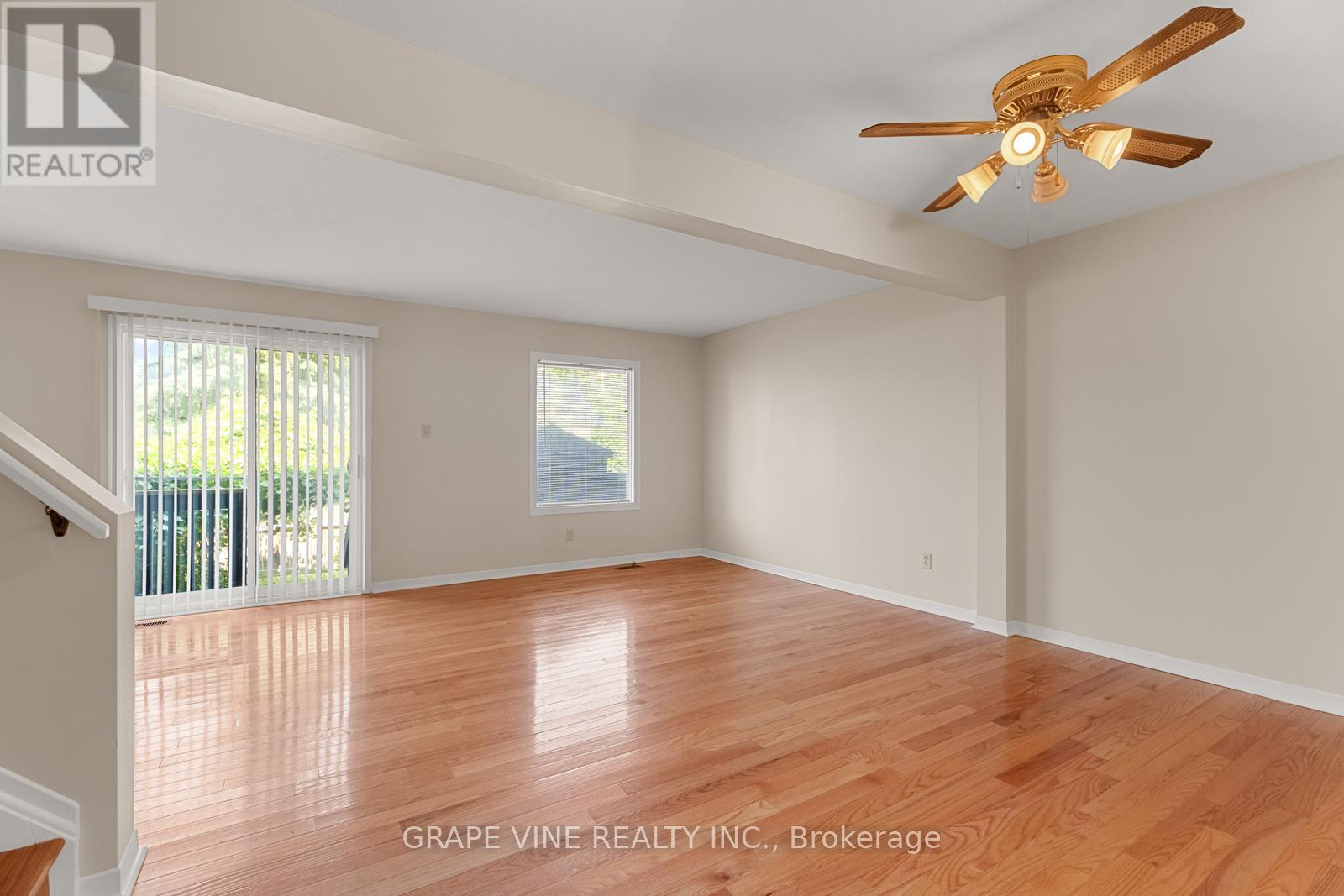 Photo 12 of 31 2671 Pimlico Crescent, Ottawa ON