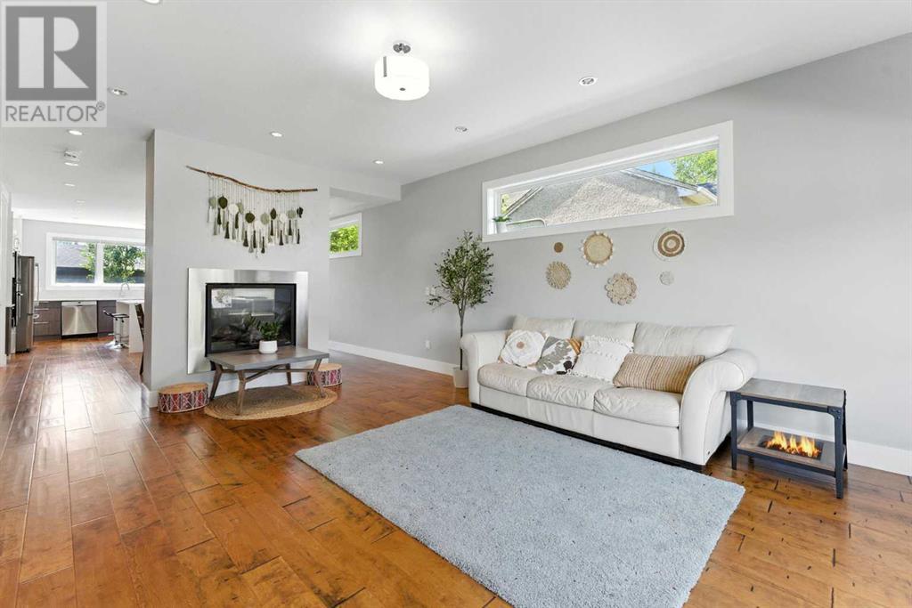 Photo 6 of 403 20 Avenue Nw, Calgary AB