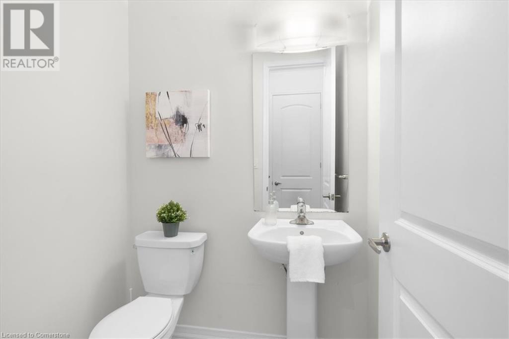 Photo 21 of 157 Cactus Crescent, Hamilton ON