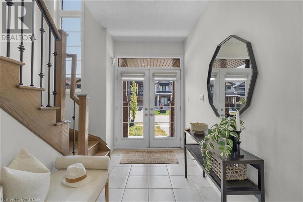 Photo 4 of 157 Cactus Crescent, Hamilton ON