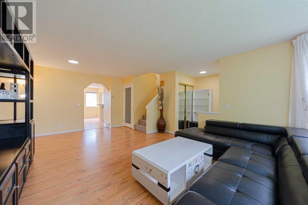 Single Family House for Sale in  Fresno Place NE Monterey Park Calgary 
