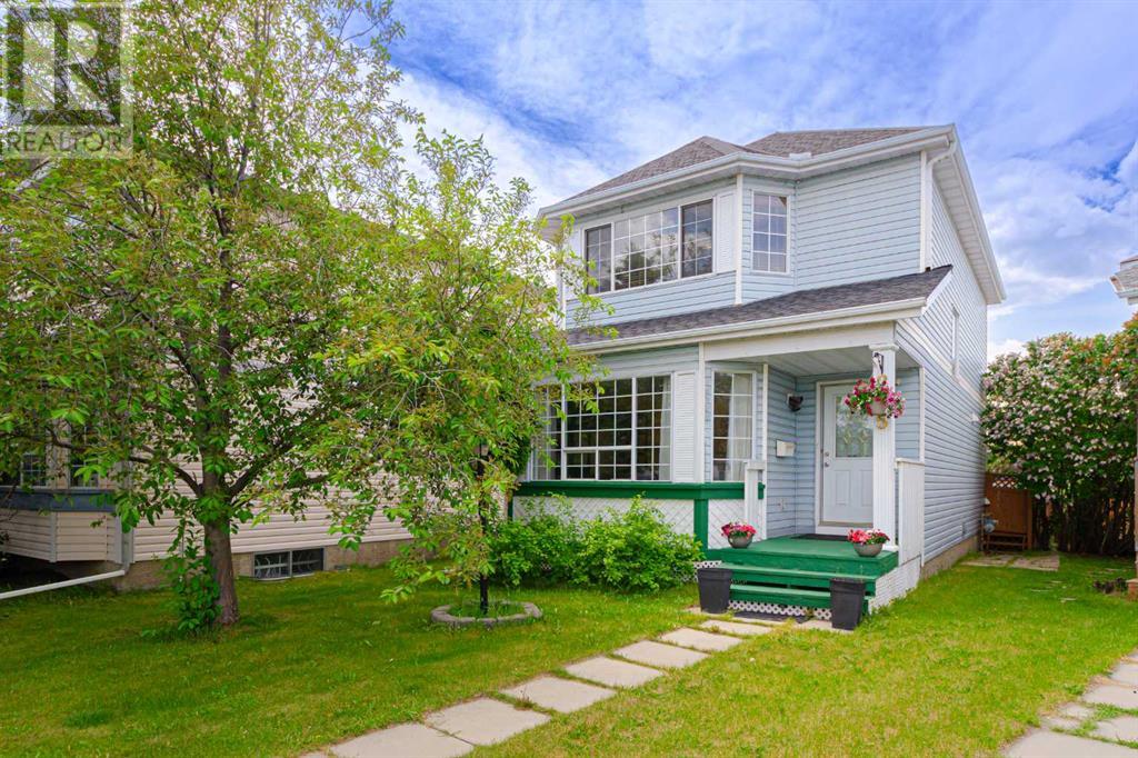 Single Family House for Sale in  Fresno Place NE Monterey Park Calgary 